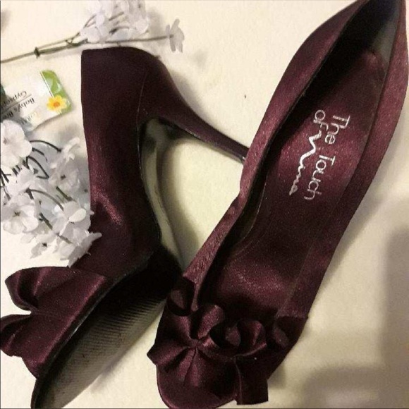 Touch of Nina Shoes - 🔹Satin Purple Heel with Elegant Bow🔹